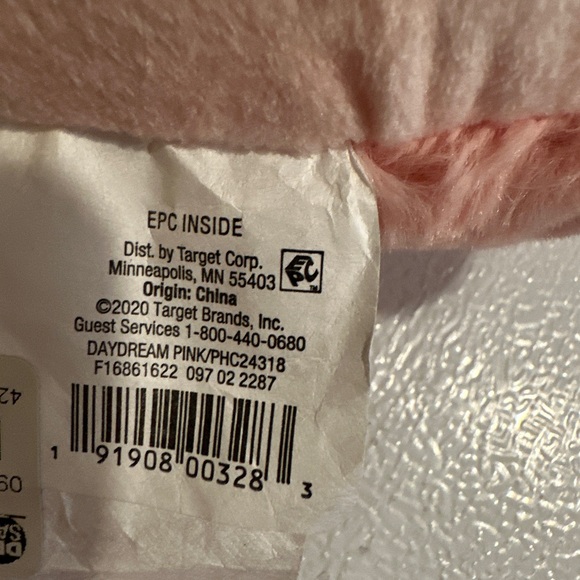 Brand new heart shaped pillow pink - Picture 5 of 6